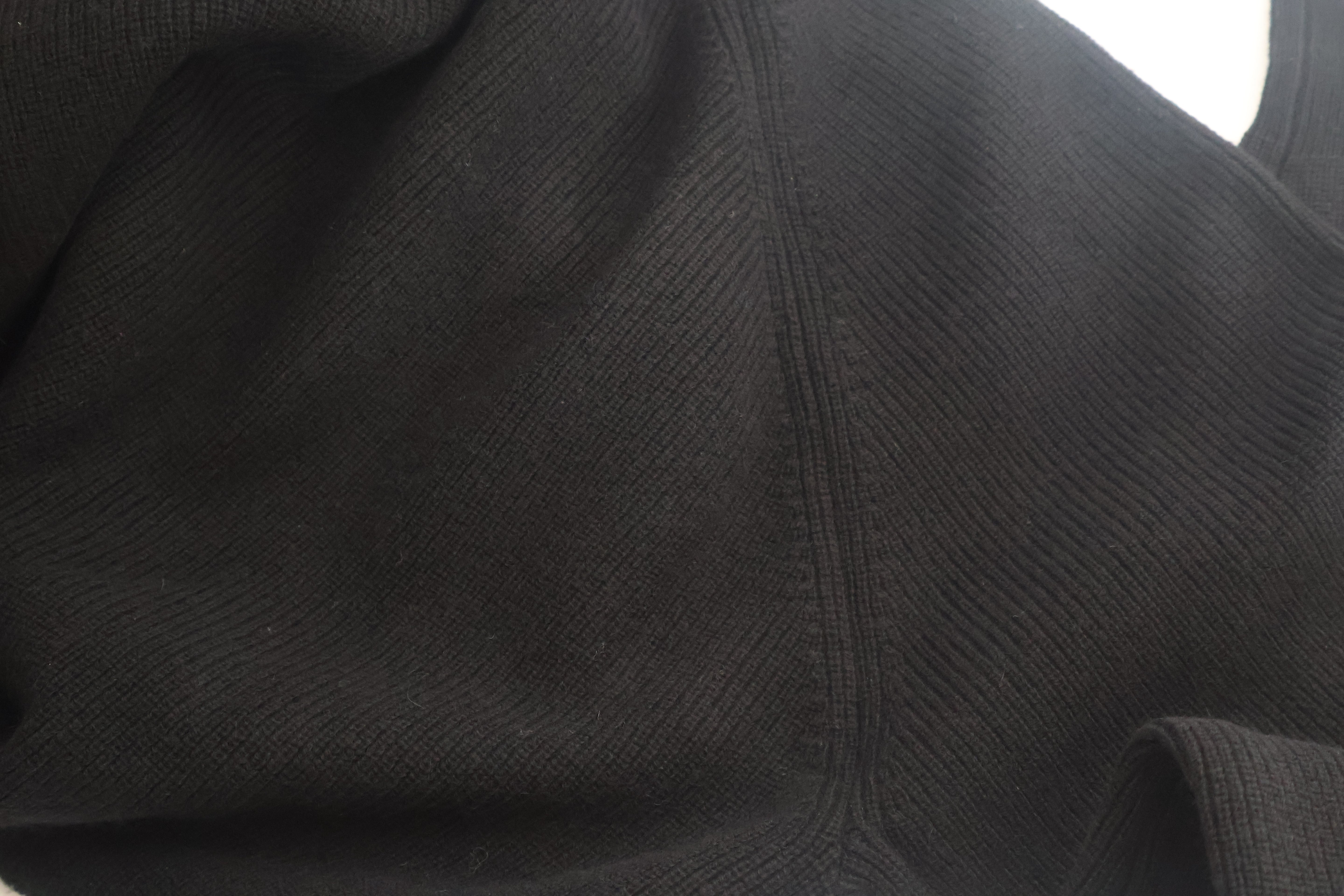 Men's 90% Merino Wool 10% Cashmere  Black Turtleneck Sweater Athletic Fit Tall Size